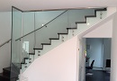 Nurglasgeländer Stiegenhaus